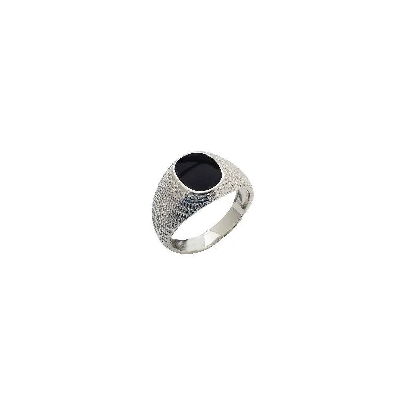 Vintage-inspired Gemstone Ring for Women-Oval Shaped Black Onyx Ring (Silver)