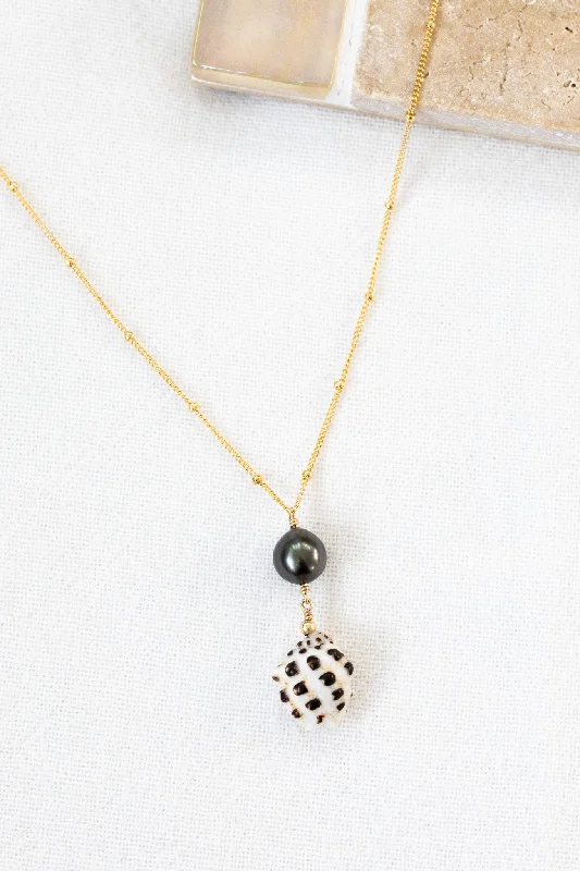 Personalized Birthstone Necklace for Moms-Tahitian Pearl Drupe Shell Necklace