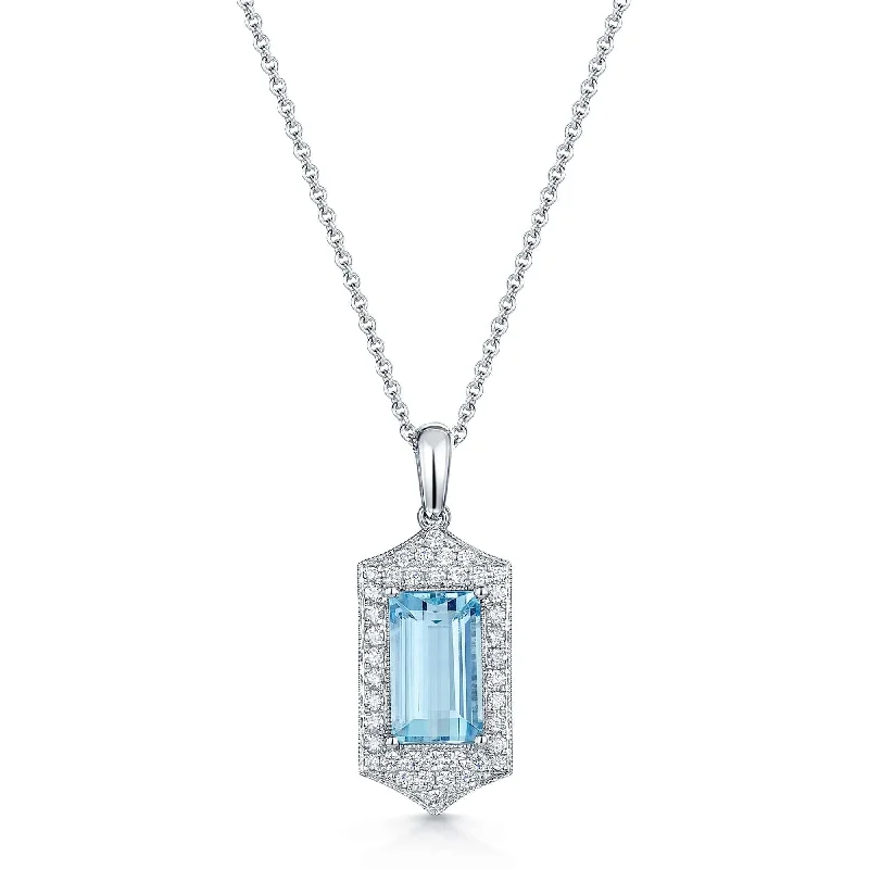 Sparkling Diamond Necklace for Night Events-18ct White Gold Aquamarine & Diamond Vintage Style Pendant