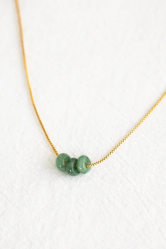 Elegant Gold Chain Necklace for Bridesmaids-Triple Donut Jade Necklace