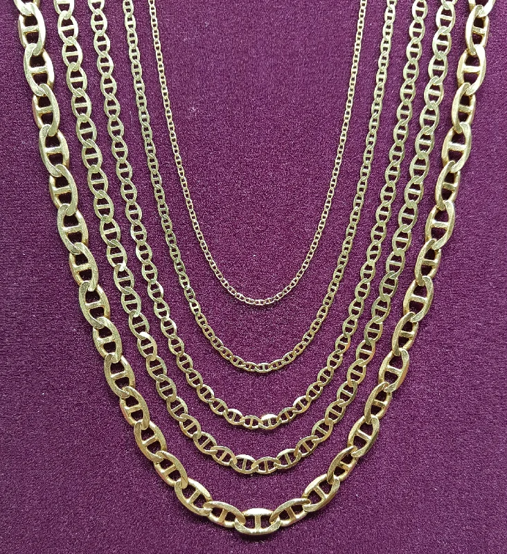 Sparkling Crystal Necklace for Formal Occasions-Solid Mariner Flat Link Chain (14K)