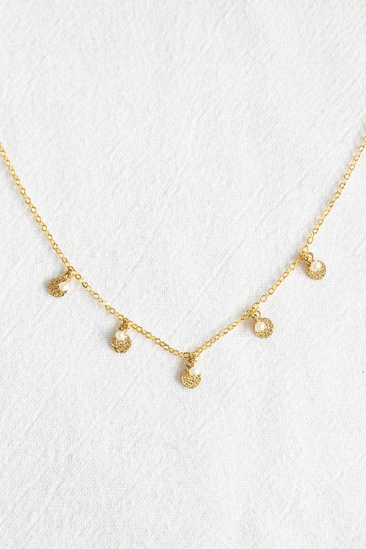 Vintage Gold Pendant Necklace for Brides-Potato Pearl Textured Disc Drop Plain Necklace