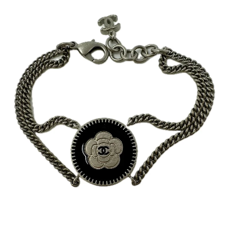 Luxury Silver Bracelet with Detailed Engraving-Chanel Bracelet